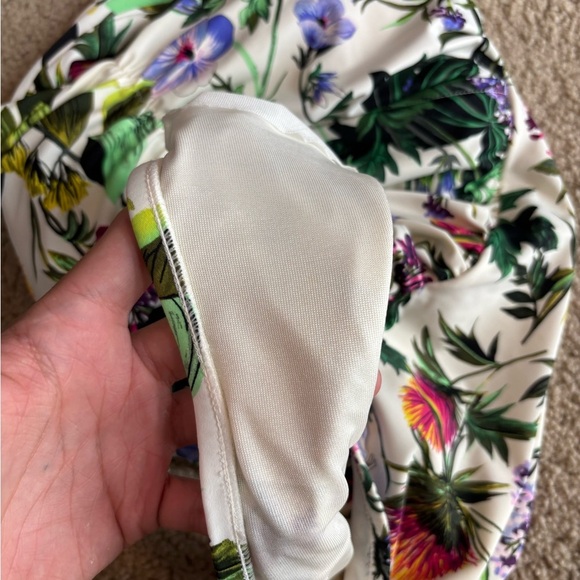 Magic suit miracle suit Natalie one piece modern romance floral bathing suit 8 - Picture 15 of 15